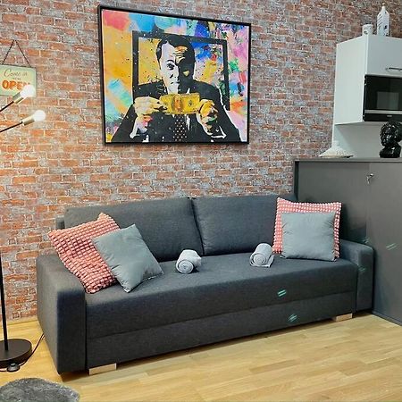 Premium Apartment With Terrace, A/C, Free Wifi And Netflix Viena Exterior foto