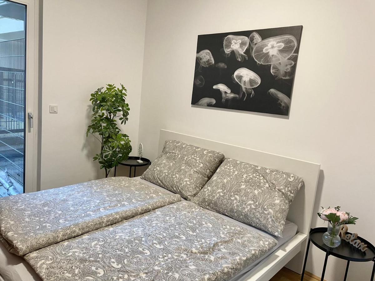 Premium Apartment With Terrace, A/C, Free Wifi And Netflix Viena Exterior foto